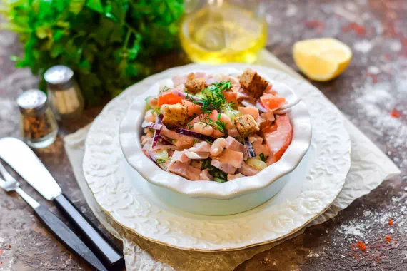 Салат с ветчиной и фасолью - очень простой рецепт с пошаговыми фото