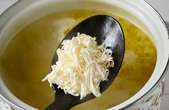 Куриный суп с плавленым сыром - оригинальный рецепт с пошаговыми фото