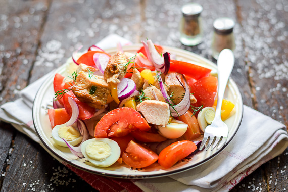 Оригинальный салат с куриной грудкой и овощами - пошаговый рецепт с фото