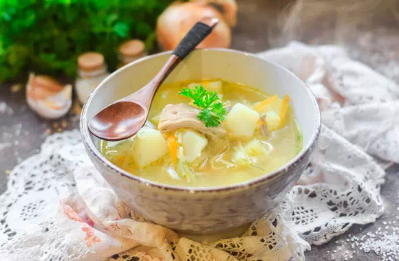 калорийность куриного супа с картошкой и рисом