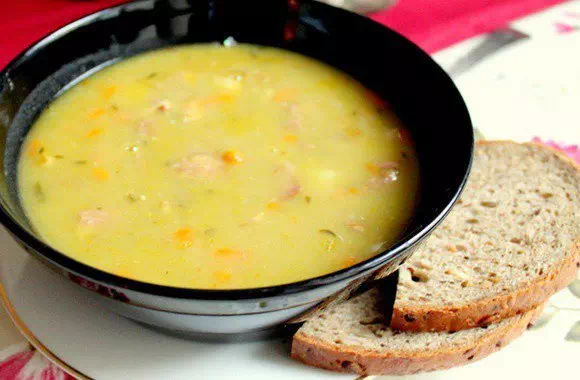 Густой гороховый суп с копченостями - пошаговый рецепт с фото