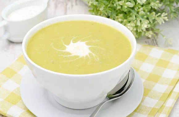 Суп-пюре из капусты и кабачков