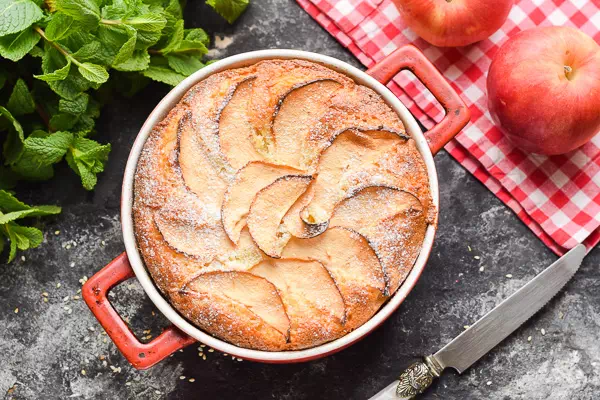 Манник с яблоками - простой рецепт с пошаговыми фото