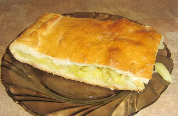 Пирог на майонезе с картошкой