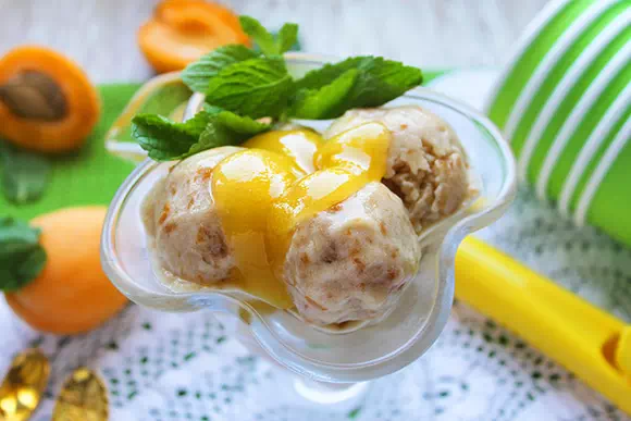 Вкуснейшее домашнее мороженое из бананов и абрикосов - очень простой рецепт с фото