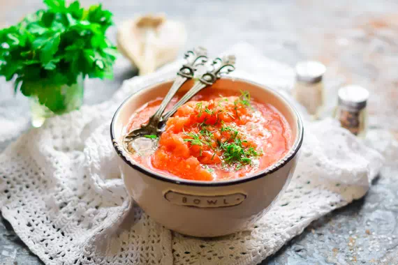 Сырая аджика из помидоров за 20 минут - классический рецепт с пошаговыми фото