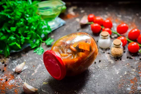 Баклажаны в томатном соусе на зиму - оригинальный рецепт с фото