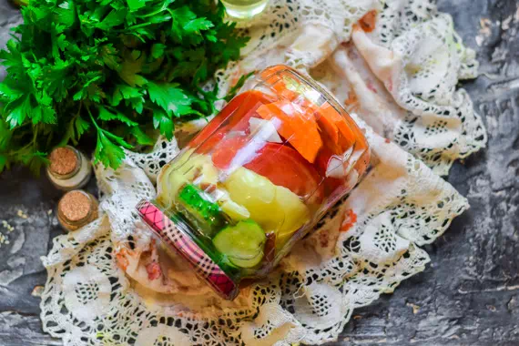 Очень вкусное овощное ассорти на зиму - простой рецепт с пошаговыми фото