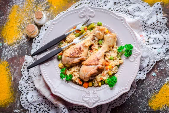Куриные голени с рисом и овощами - классический рецепт с пошаговыми фото
