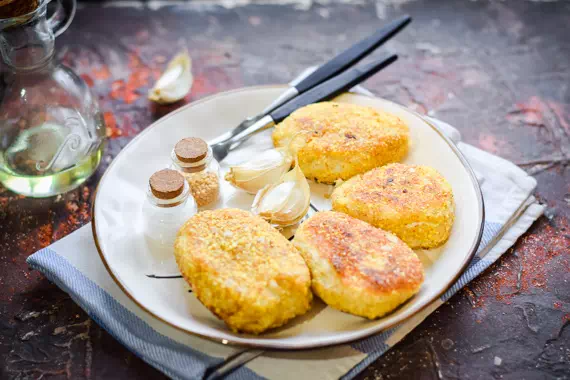 Картофельные зразы с курицей - классический рецепт с фото