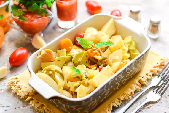 Вкуснейшее овощное рагу в духовке - классический рецепт с пошаговыми фото