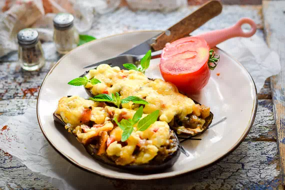 Баклажаны с овощами и сыром на сковороде — очень простой рецепт с пошаговыми фото