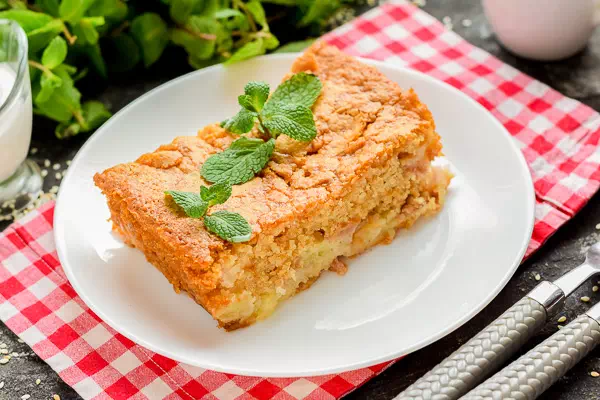 Постный пирог с яблоками - классический рецепт с пошаговыми фото